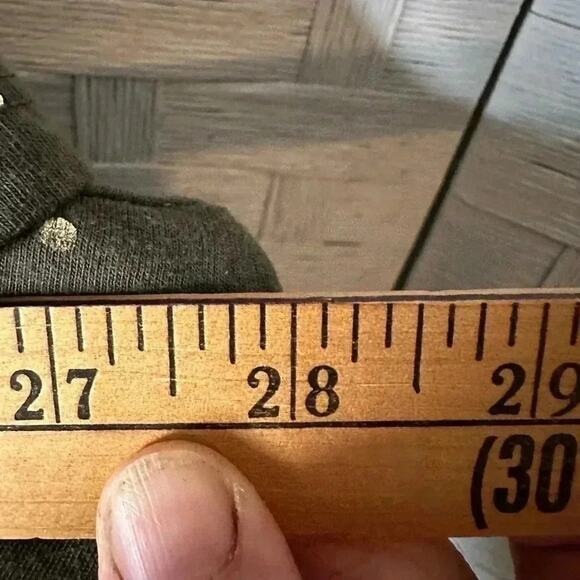 Lane Bryant v-neck, t-shirt, Hunter Green gold polkadots with texture plus size - Picture 7 of 8